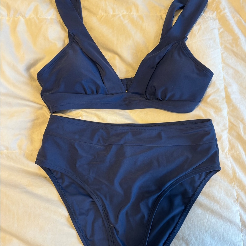 Cupshe navy bikini